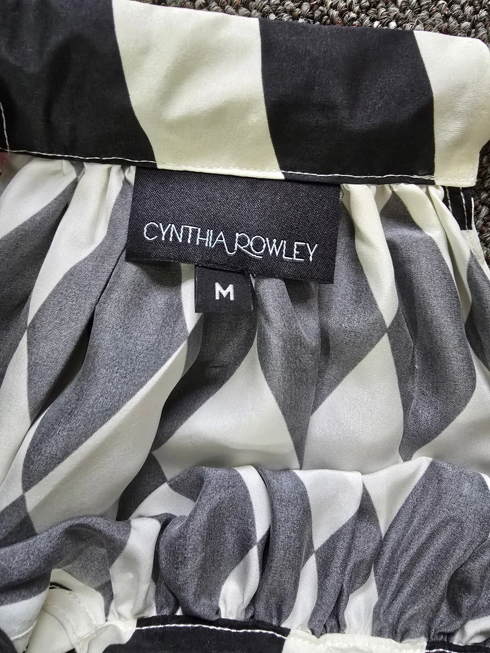 Cynthia Rowley Silk Resort Festival Maxi Dress - Picture 4 of 4